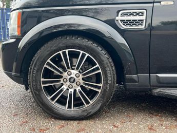 Land Rover Discovery 4 5.0 V8 Automatic MPV Petrol 7 Seat ULEZ