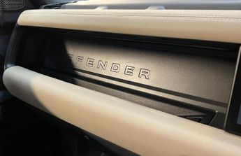 Land Rover Defender 110 3.0 D250 MHEV X-Dynamic SE Auto 4WD Euro 6 (s/s) 5dr