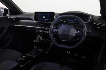 Peugeot 2008 1.2 PureTech Allure Premium + Euro 6 (s/s) 5dr