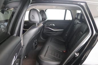 BMW 3 Series 3.0 330d MHT Sport Touring Auto xDrive Euro 6 (s/s) 5dr