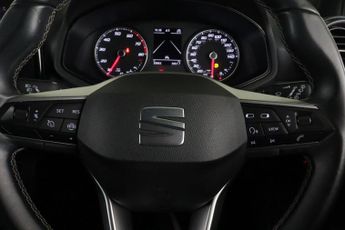 SEAT Ibiza 1.0 TSI XCELLENCE Euro 6 (s/s) 5dr