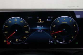 Mercedes-Benz CLA 1.3 CLA200 AMG Line Coupe 7G-DCT Euro 6 (s/s) 4dr