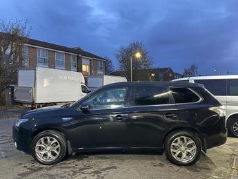 Mitsubishi Outlander 2.0h 12kWh GX4h CVT 4WD Euro 5 (s/s) 5dr