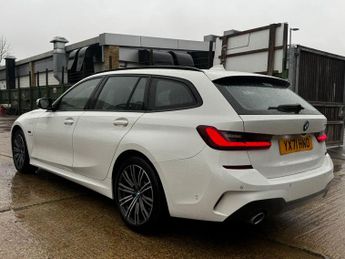 BMW 3 Series 2.0 330e 12kWh M Sport Touring Auto Euro 6 (s/s) 5dr