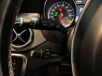 Mercedes-Benz CLA 2.1 CLA220d AMG Sport Shooting Brake 7G-DCT Euro 6 (s/s) 5dr