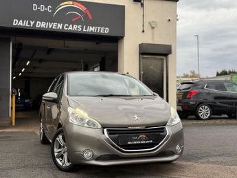 Peugeot 208 1.6 e-HDi Allure Euro 5 (s/s) 5dr