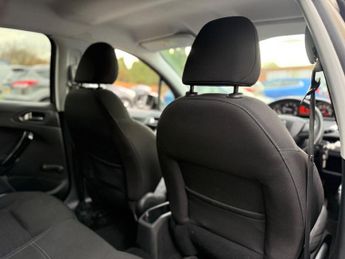 Peugeot 208 1.6 e-HDi Allure Euro 5 (s/s) 5dr