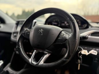 Peugeot 208 1.6 e-HDi Allure Euro 5 (s/s) 5dr