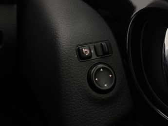 Nissan Qashqai 1.3 DIG-T Acenta Premium DCT Auto Euro 6 (s/s) 5dr