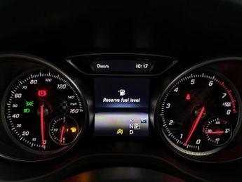 Mercedes-Benz A Class 1.6 A200 AMG Line (Premium) 7G-DCT Euro 6 (s/s) 5dr