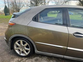Honda Civic 1.8 i-VTEC EX i-Shift 5dr