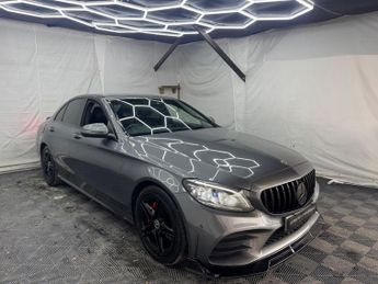 Mercedes C Class 2.0 C220d AMG Line (Premium) G-Tronic+ Euro 6 (s/s) 4dr