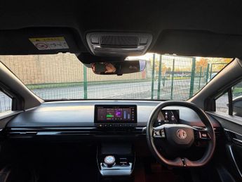 MG MG4 51kWh SE Auto 5dr