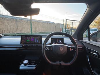 MG MG4 51kWh SE Auto 5dr