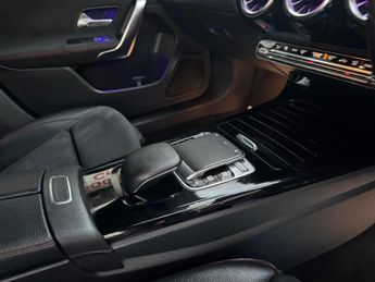 Mercedes-Benz A Class 1.5 A180d AMG Line (Premium) 7G-DCT Euro 6 (s/s) 5dr