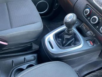 Renault Scenic 1.4 TCe TomTom Edition MPV 5dr Petrol Manual Euro 5 (130 ps)