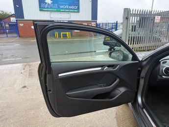 Audi A3 1.4 TFSI S line S Tronic Euro 6 (s/s) 3dr