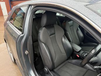 Audi A3 1.4 TFSI S line Hatchback 3dr Petrol S Tronic Euro 6 (s/s) (125 