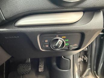 Audi A3 1.4 TFSI S line Hatchback 3dr Petrol S Tronic Euro 6 (s/s) (125 