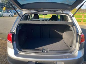 Volkswagen Golf 1.2 TSI BlueMotion Tech S Hatchback 5dr Petrol DSG Euro 5 (s/s) 