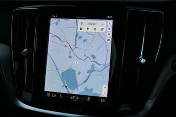 Volvo S60 2.0 B5 MHEV R-Design Saloon 4dr Petrol Hybrid Auto Euro 6 (s/s) 