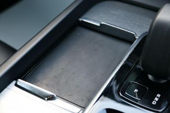 Volvo S60 2.0 B5 MHEV R-Design Saloon 4dr Petrol Hybrid Auto Euro 6 (s/s) 