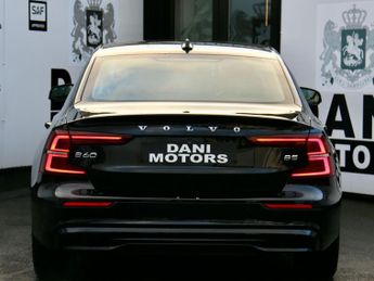 Volvo S60 2.0 B5 MHEV R-Design Saloon 4dr Petrol Hybrid Auto Euro 6 (s/s) 