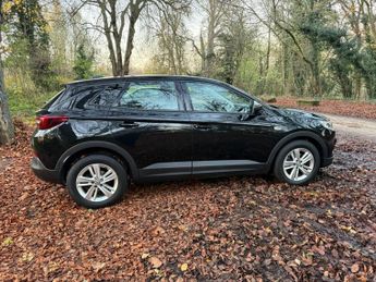 Vauxhall Grandland X 1.6 Turbo D BlueInjection SE Auto Euro 6 (s/s) 5dr