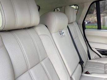 Land Rover Range Rover 4.4 SD V8 Autobiography Auto 4WD Euro 5 5dr