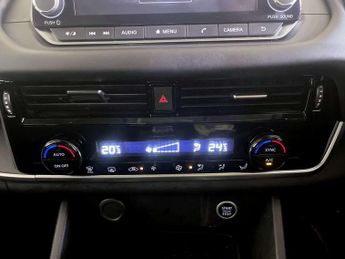 Nissan Qashqai 1.3 DIG-T MHEV Acenta Premium Euro 6 (s/s) 5dr