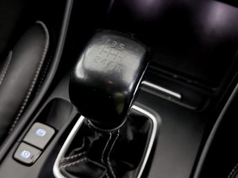 Volvo XC40 1.5 T3 R-Design Euro 6 (s/s) 5dr