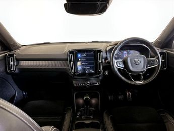 Volvo XC40 1.5 T3 R-Design Euro 6 (s/s) 5dr