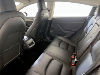 Tesla Model 3 Standard Range Plus Auto RWD 4dr