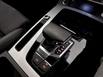 Audi Q5 2.0 TFSIe 50 S line S Tronic quattro Euro 6 (s/s) 5dr 17.9kWh