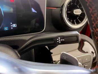 Mercedes-Benz A Class 2.0 A250 AMG Line (Executive) 7G-DCT Euro 6 (s/s) 5dr