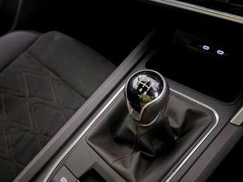 SEAT Leon 1.5 TSI EVO FR Sport Euro 6 (s/s) 5dr