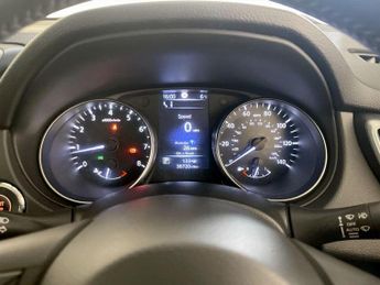 Nissan Qashqai 1.2 DIG-T Tekna XTRON Euro 6 (s/s) 5dr