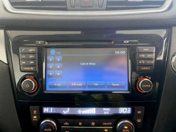 Nissan Qashqai 1.2 DIG-T Tekna XTRON Euro 6 (s/s) 5dr