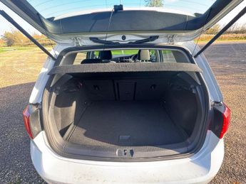 Volkswagen Golf 1.5 TSI EVO SE Nav DSG Euro 6 (s/s) 5dr