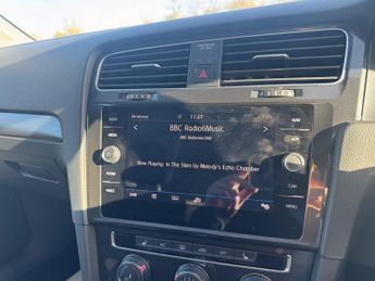 Volkswagen Golf 1.5 TSI EVO SE Nav DSG Euro 6 (s/s) 5dr