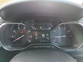 Citroen C3 1.2 PureTech Shine Plus Hatchback 5dr Petrol EAT6 Euro 6 (s/s) (