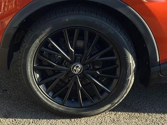 Toyota C-HR 2.0 VVT-h Orange Edition SUV 5dr Petrol Hybrid CVT Euro 6 (s/s) 