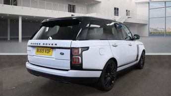 Land Rover Range Rover 3.0 SD V6 Vogue SE Auto 4WD Euro 6 (s/s) 5dr