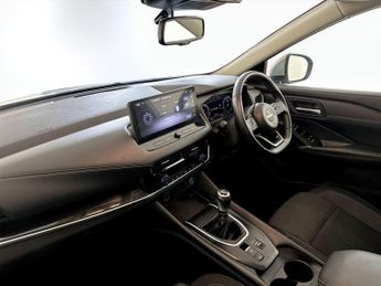 Nissan Qashqai 1.3 DIG-T MHEV N-Connecta Euro 6 (s/s) 5dr