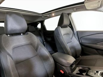 Nissan Qashqai 1.3 DIG-T MHEV N-Connecta Euro 6 (s/s) 5dr