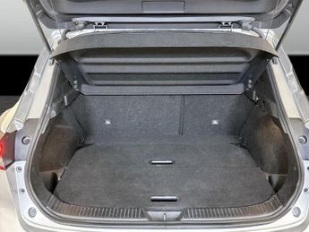 Nissan Qashqai 1.3 DIG-T MHEV N-Connecta Euro 6 (s/s) 5dr