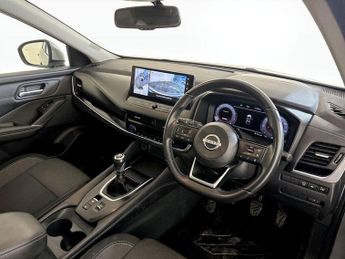 Nissan Qashqai 1.3 DIG-T MHEV N-Connecta Euro 6 (s/s) 5dr