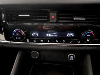 Nissan Qashqai 1.3 DIG-T MHEV N-Connecta Euro 6 (s/s) 5dr