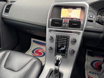 Volvo XC60 2.4 D4 SE Nav Auto AWD Euro 6 (s/s) 5dr