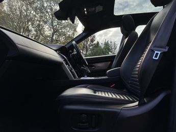 Land Rover Discovery Sport 1.5 P300e 12.2kWh Urban Edition Auto 4WD Euro 6 (s/s) 5dr